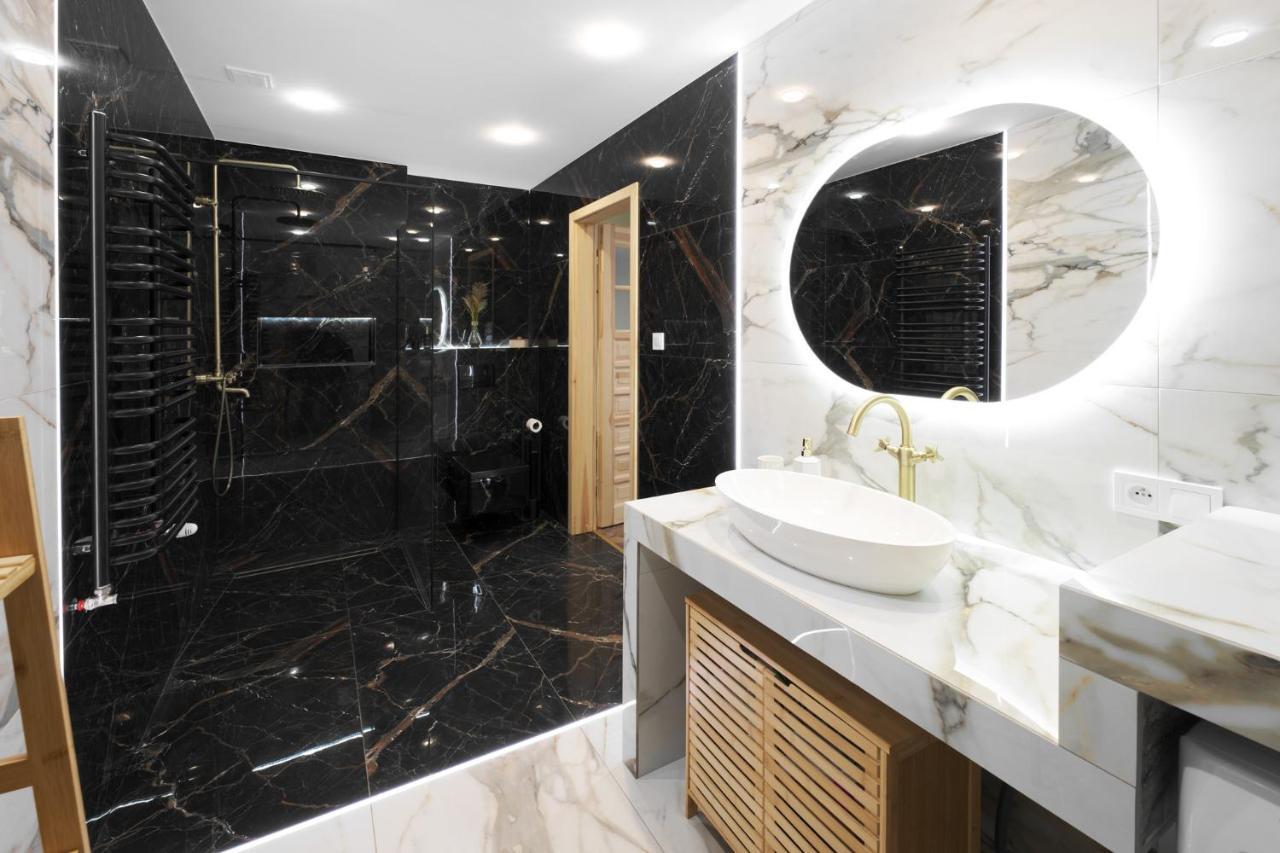 Apartament Widokowy Z Jacuzzi I Sauna Na Wylacznosc - Sikorowka - Dobre Miejsce วีสวา ภายนอก รูปภาพ