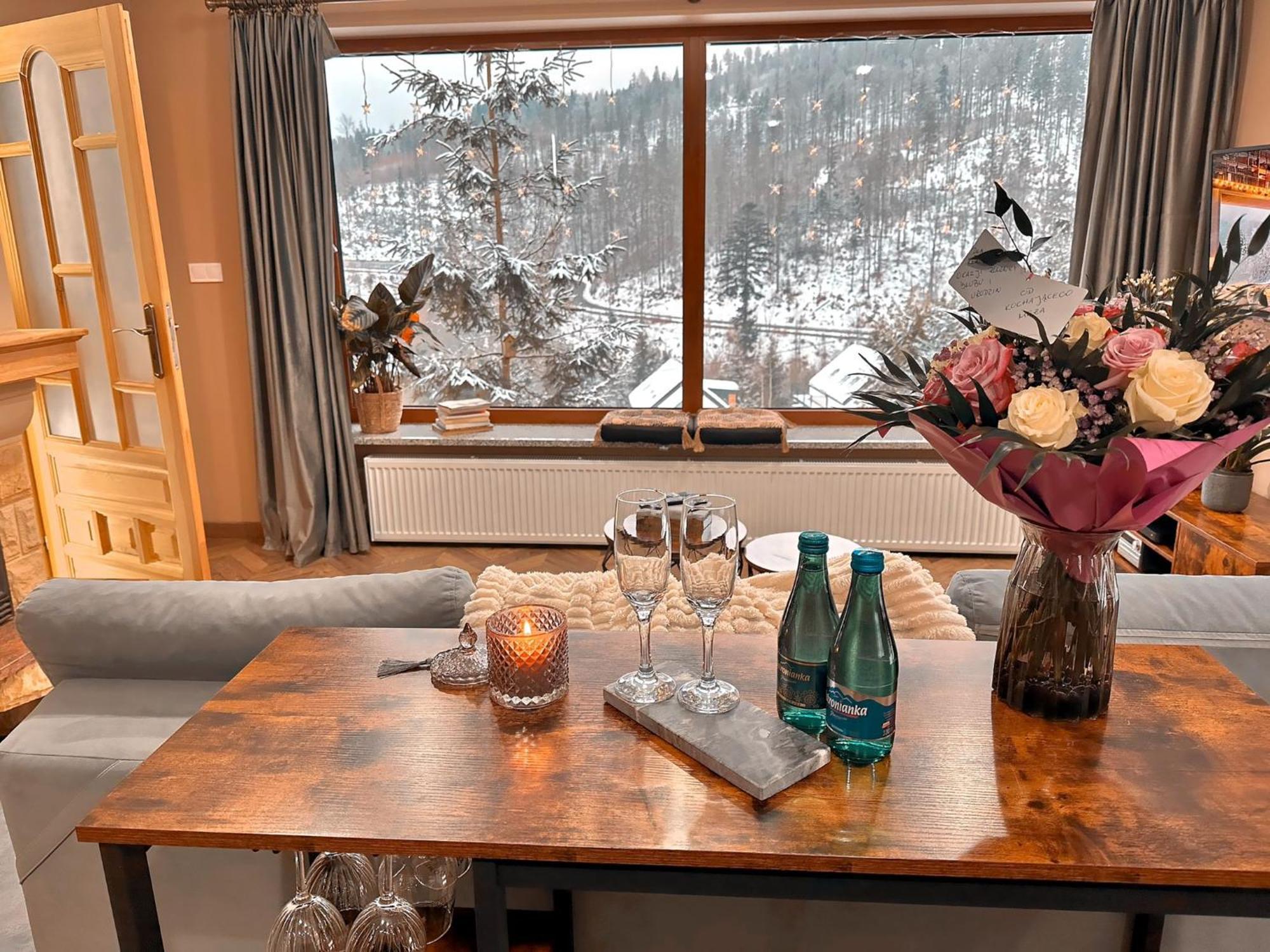 Apartament Widokowy Z Jacuzzi I Sauna Na Wylacznosc - Sikorowka - Dobre Miejsce วีสวา ภายนอก รูปภาพ